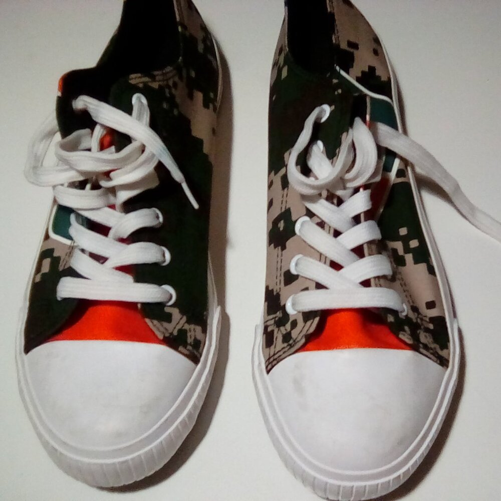 Foco Low Top Digi Camo Sneakers